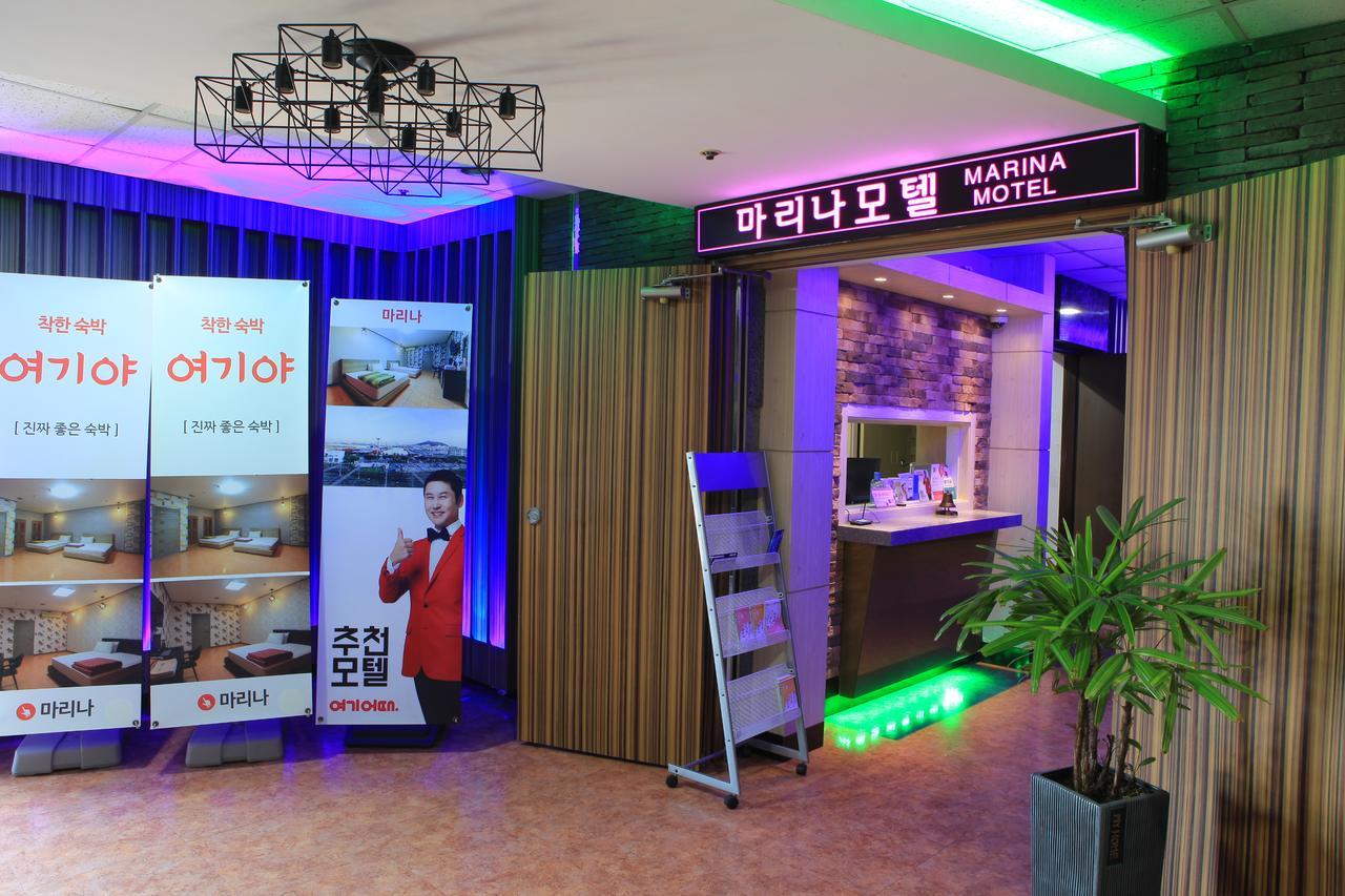 Marina Motel Busan Station Екстер'єр фото